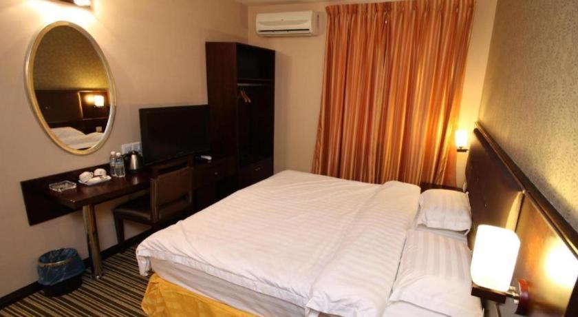 Hotel 1