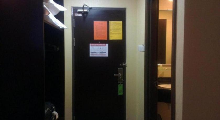 Hotel 1
